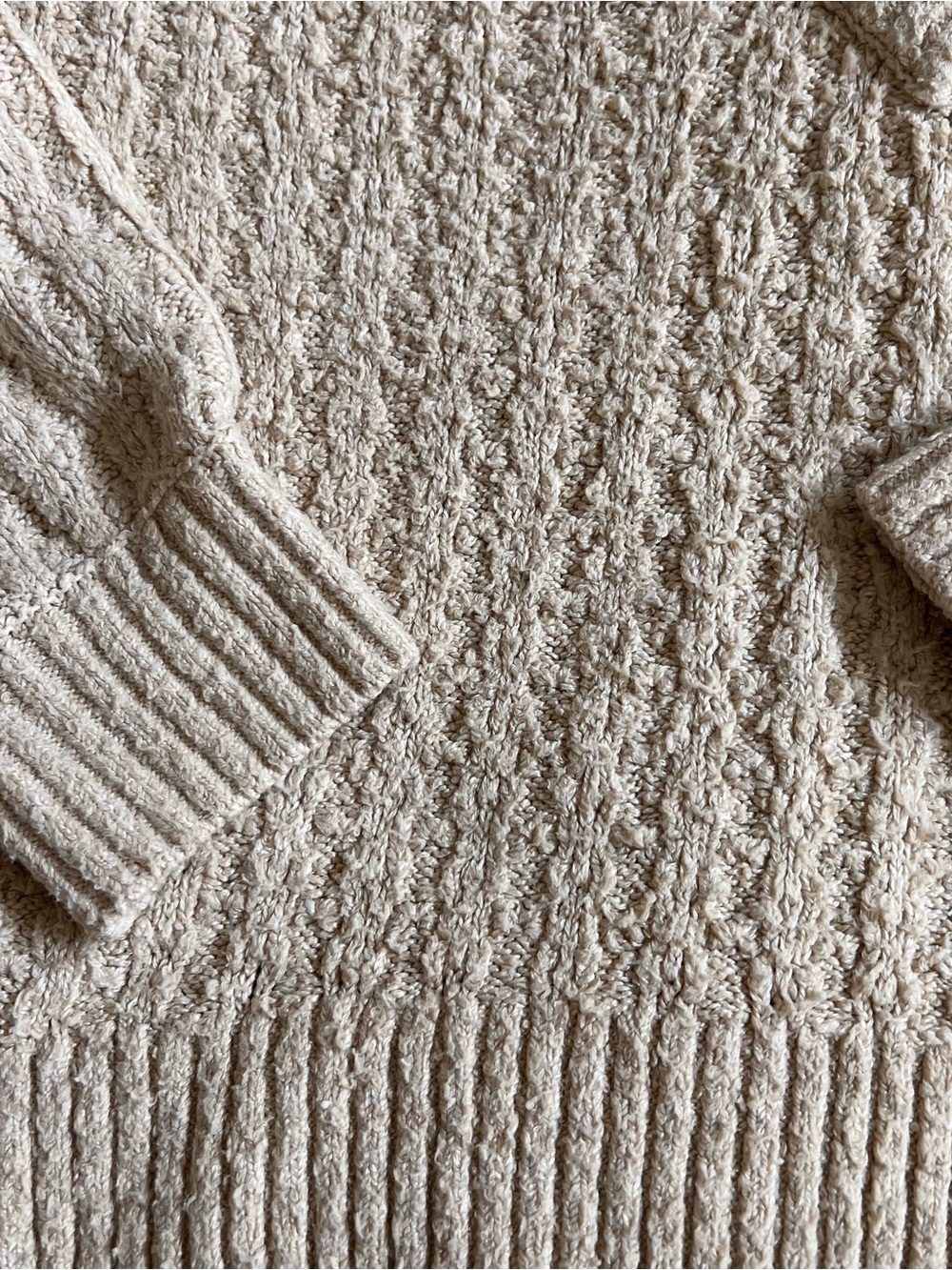 Oversize Sweater - Picture 3 of 5